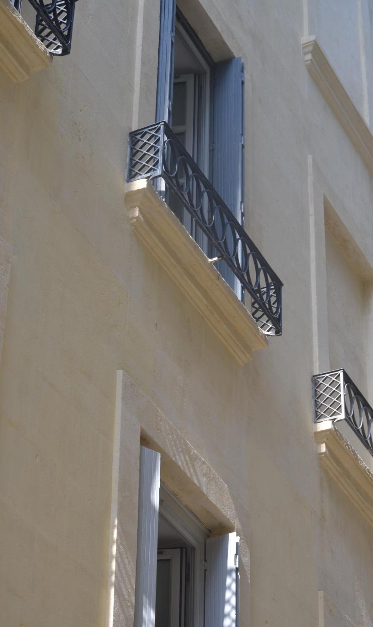 Hotel Concorde - Centre Ville De Nimes Exterior photo