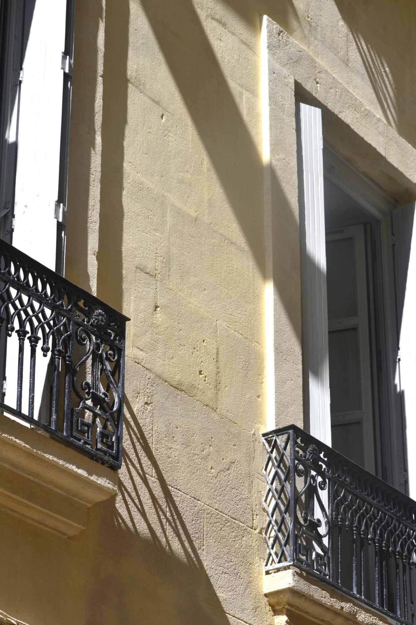 Hotel Concorde - Centre Ville De Nimes Exterior photo