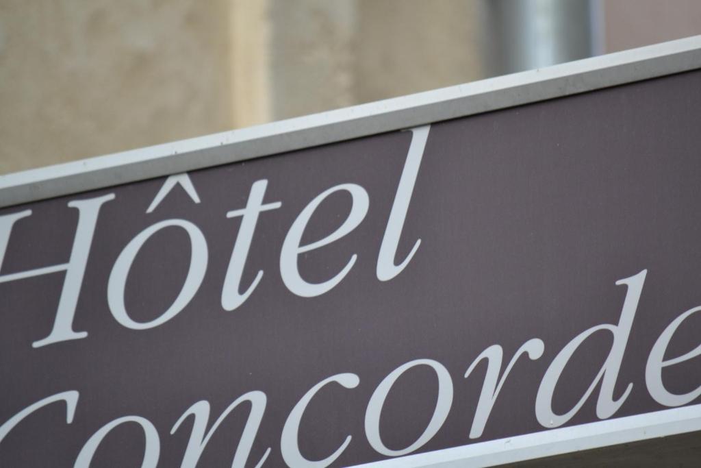 Hotel Concorde - Centre Ville De Nimes Exterior photo